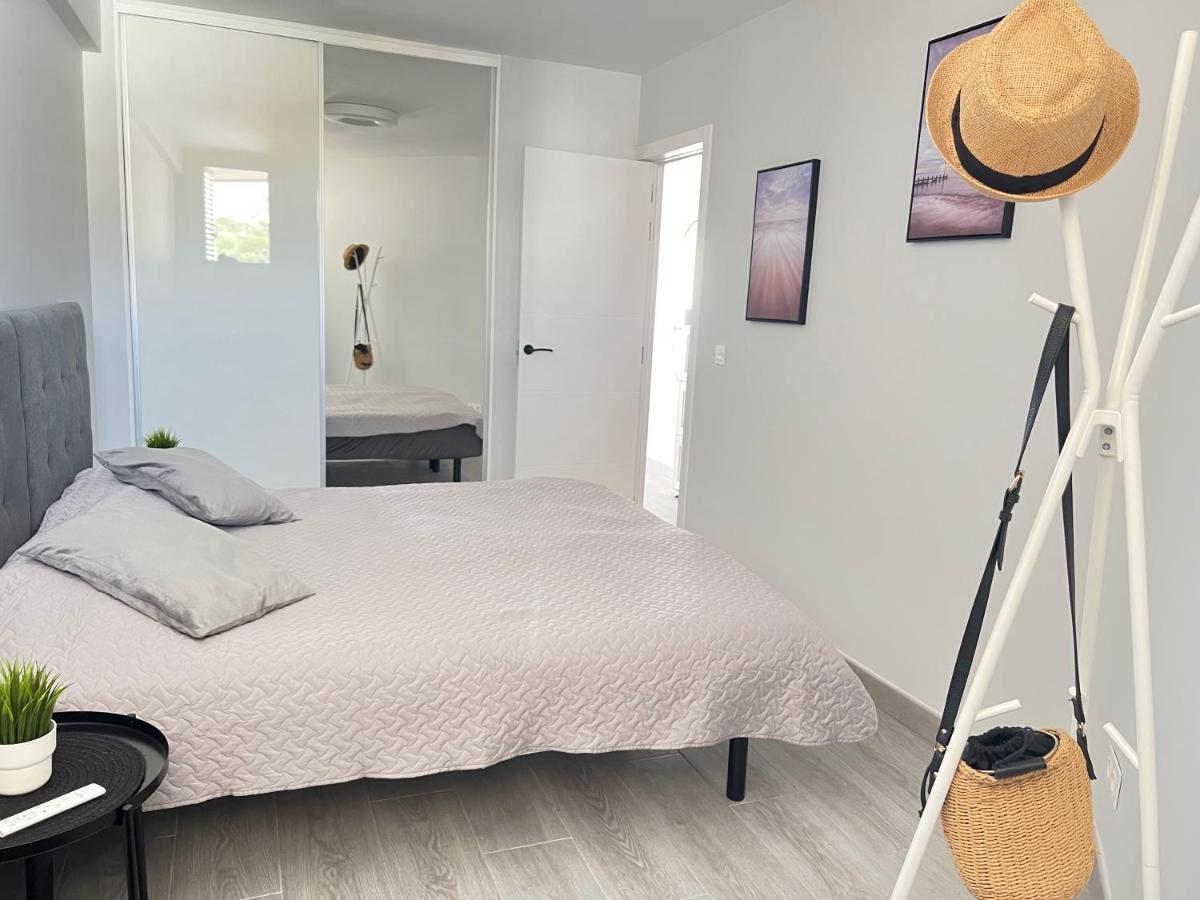 Copacabana Ocean View Apartament Playa Feñabe エクステリア 写真